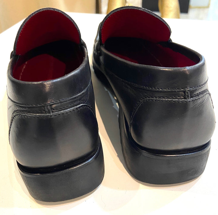 SALVATORE FERRAGAMO GANCINI LEATHER LADIES LOAFERS