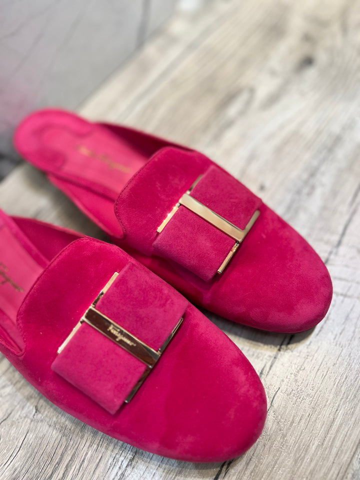 SALVATORE FERRAGAMO SCIACCA T VARA BOW MULES