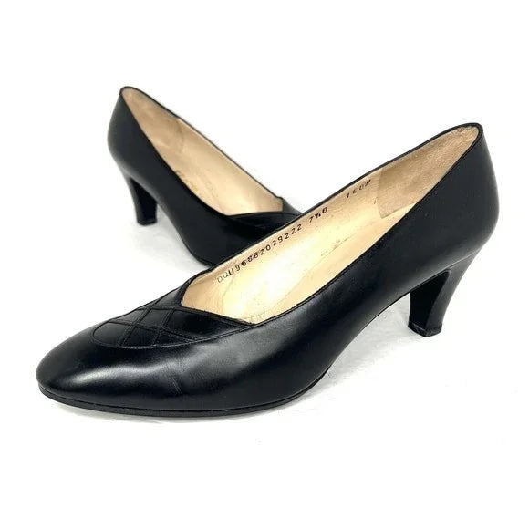 SALVATORE FERRAGAMO KITTEN HEEL LEATHER PUMPS