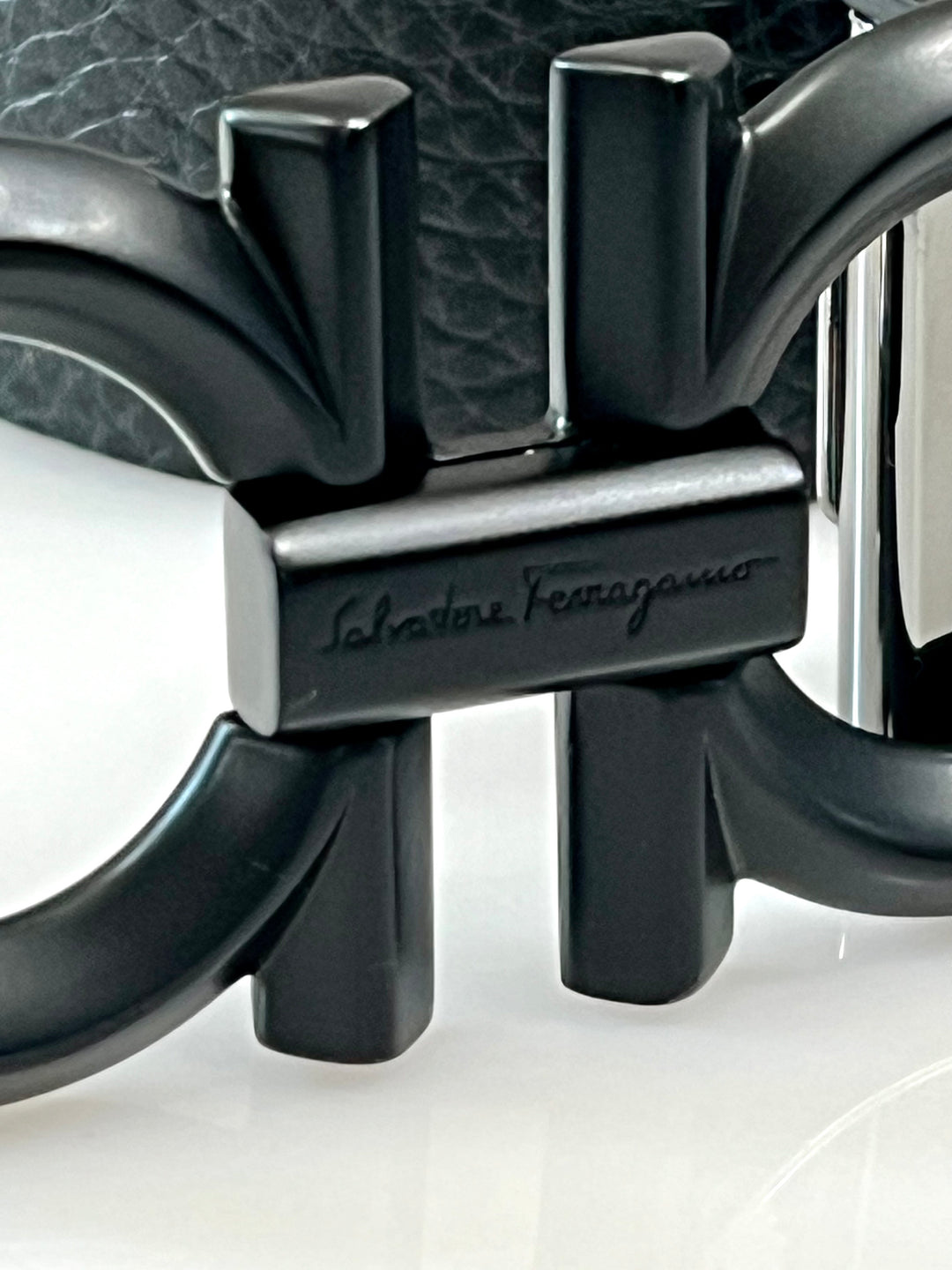 SALVATORE FERRAGAMO REVERSIBLE GANCINI BELT