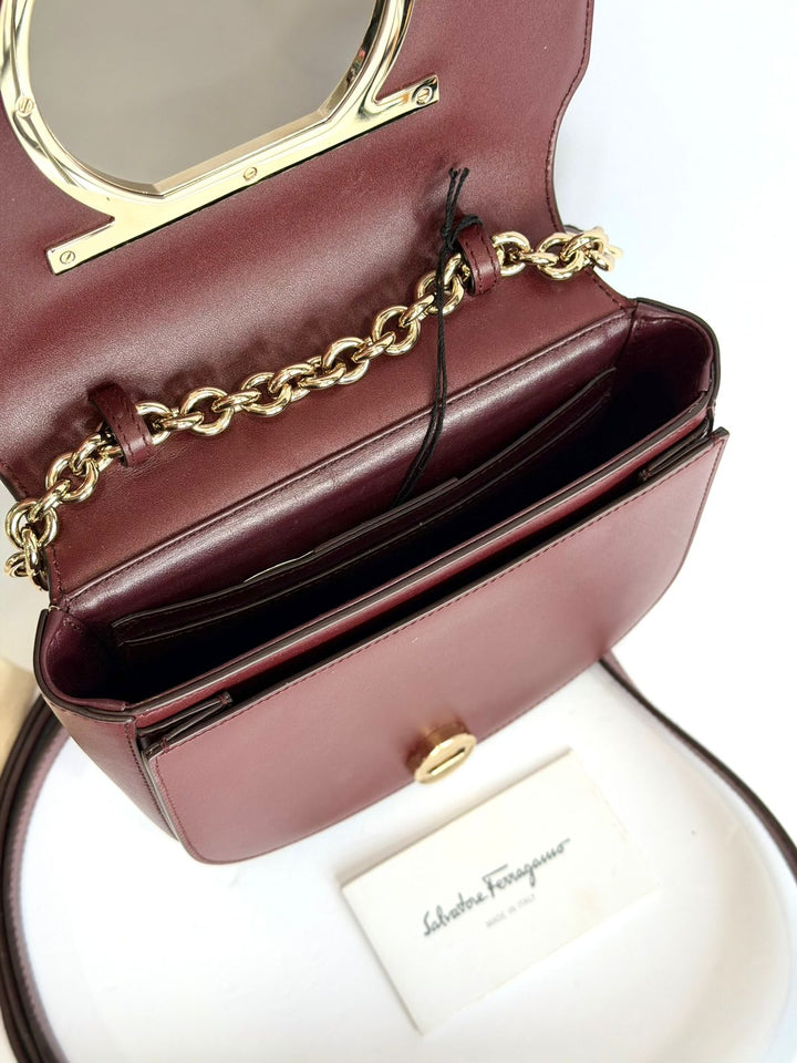 FERRAGAMO GANCINI VELA LARGE FLAP CALFSKIN LEATHER CROSSBODY BAG