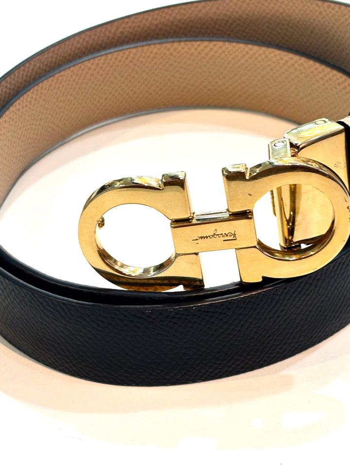 SALVATORE FERRAGAMO REVERSIBLE GANCINI CALFSKIN LEATHER BELT