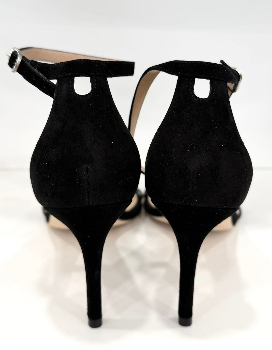 STUART WEITZMAN NUDIST BOW 100 LEATHER SANDALS