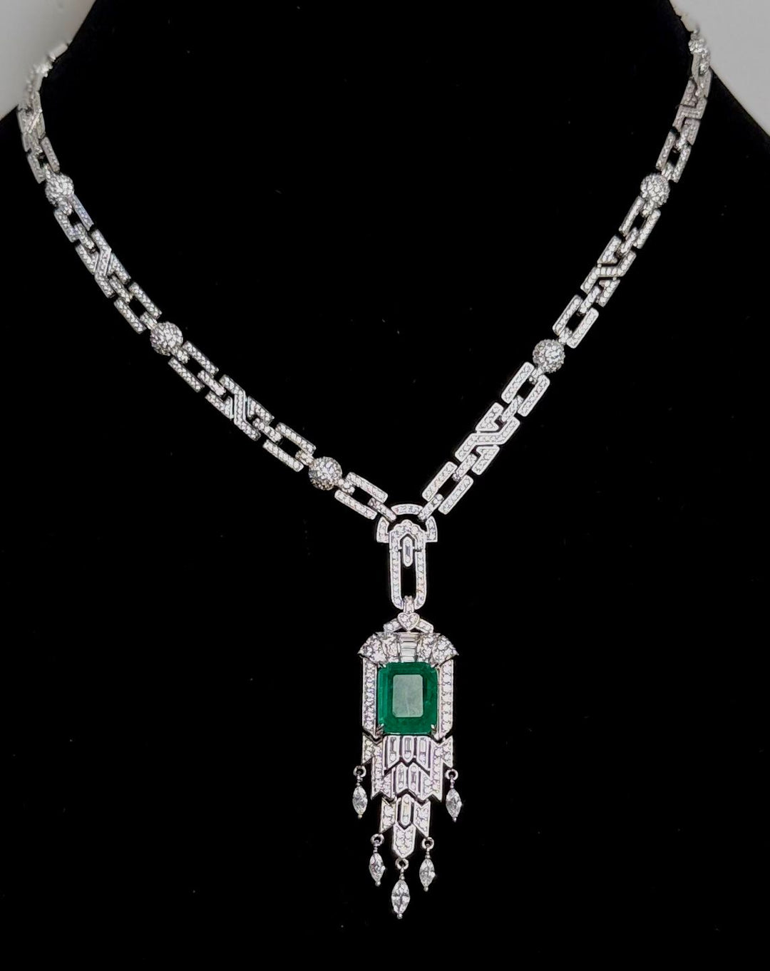STERLING SILVER STEP-CUT COLOMBIAN EMERALD SWAROVSKI® CRYSTAL NECKLACE