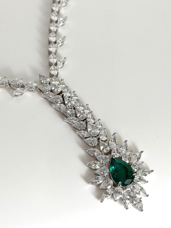 STERLING SILVER EMERALD LARIAT SWAROVSKI® CRYSTAL NECKLACE