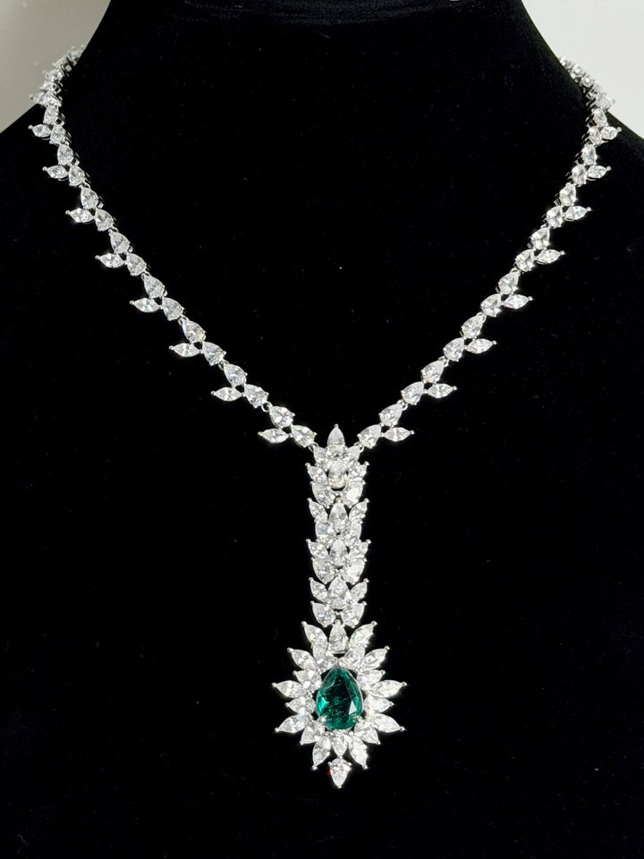 STERLING SILVER EMERALD LARIAT SWAROVSKI® CRYSTAL NECKLACE