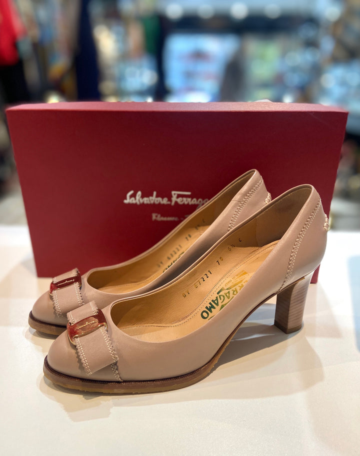 SALVATORE FERRAGAMO REBECCA VERA BOW LEATHER PUMPS