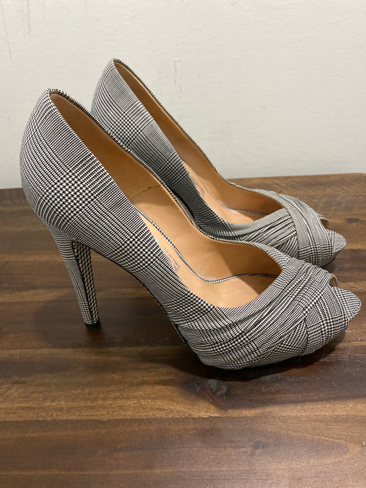 SALVATORE FERRAGAMO CHECK FABRIC PEEP TOE PUMPS