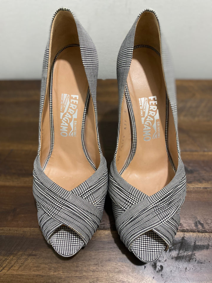SALVATORE FERRAGAMO CHECK FABRIC PEEP TOE PUMPS
