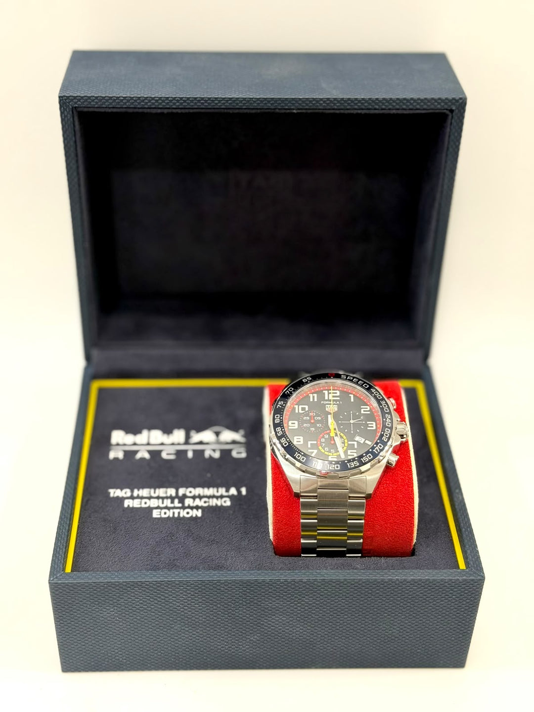 TAG HEUER FORMULA 1 X RED BULL RACING QUARTZ 43MM SS MEN&