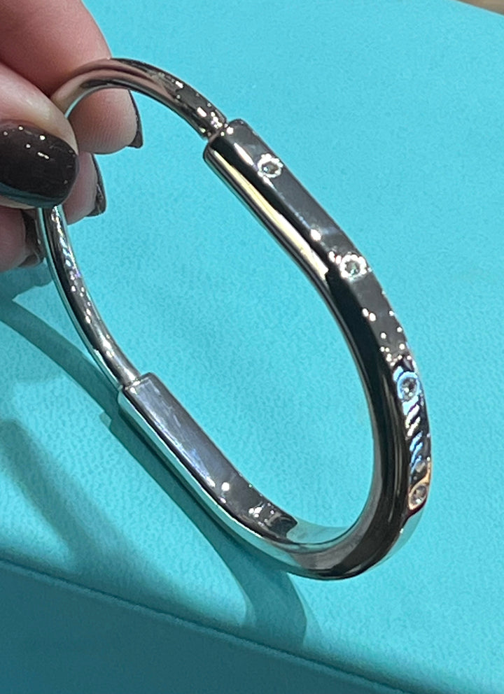 TIFFANY &amp; CO 18K WHITE GOLD DIAMOND TIFFANY LOCK COLLECTION BRACELET