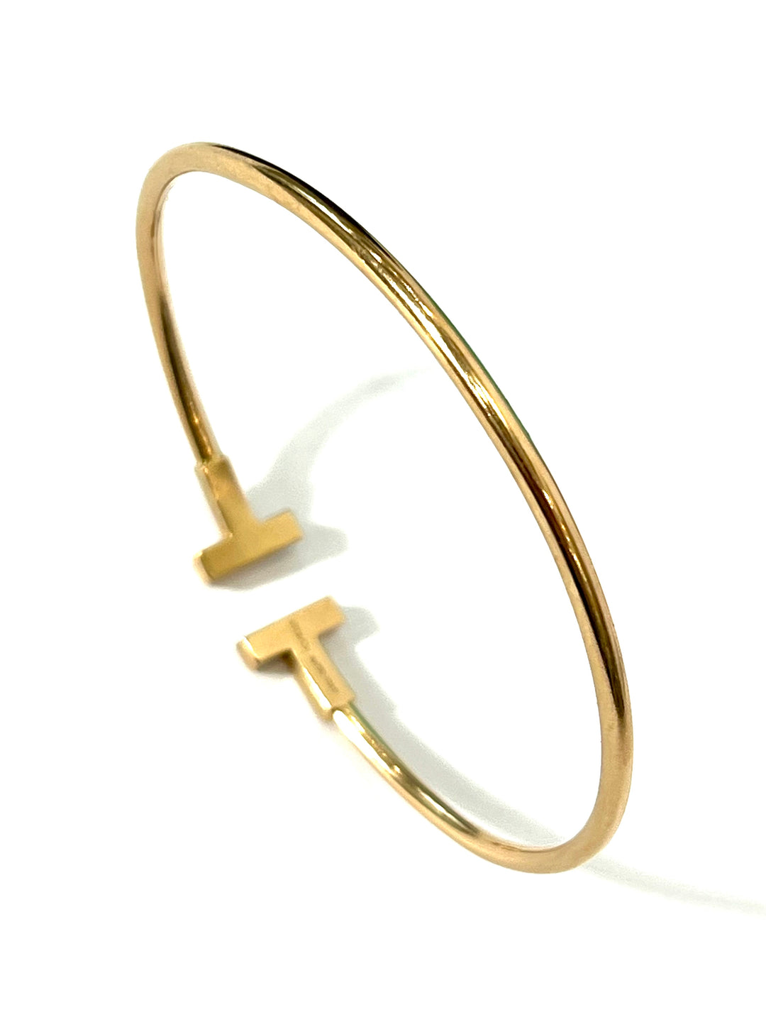 TIFFANY &amp; CO. T-WIRE 18K YELLOW GOLD DIAMOND BRACLET