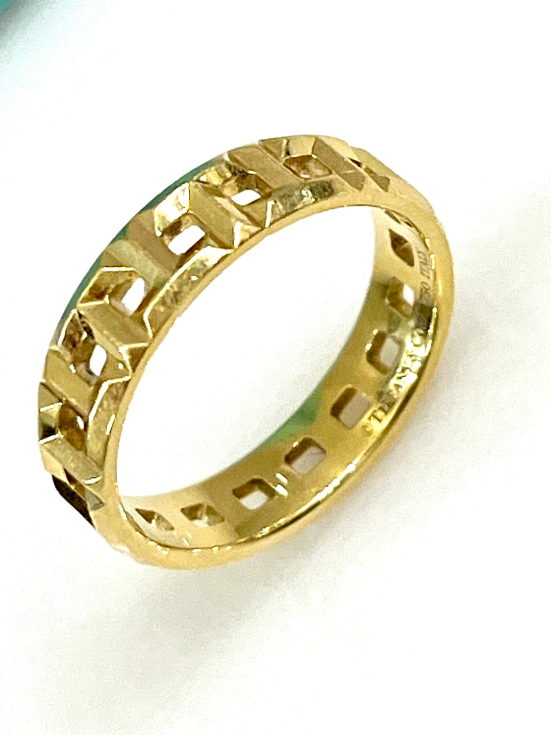 TIFFANY &amp; CO. 18K GOLD TRUE WIDE RING