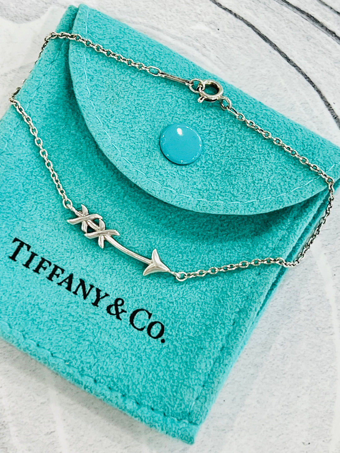TIFFANY &amp; CO. GRAFFITI ARROW STATION SILVER BRACELET
