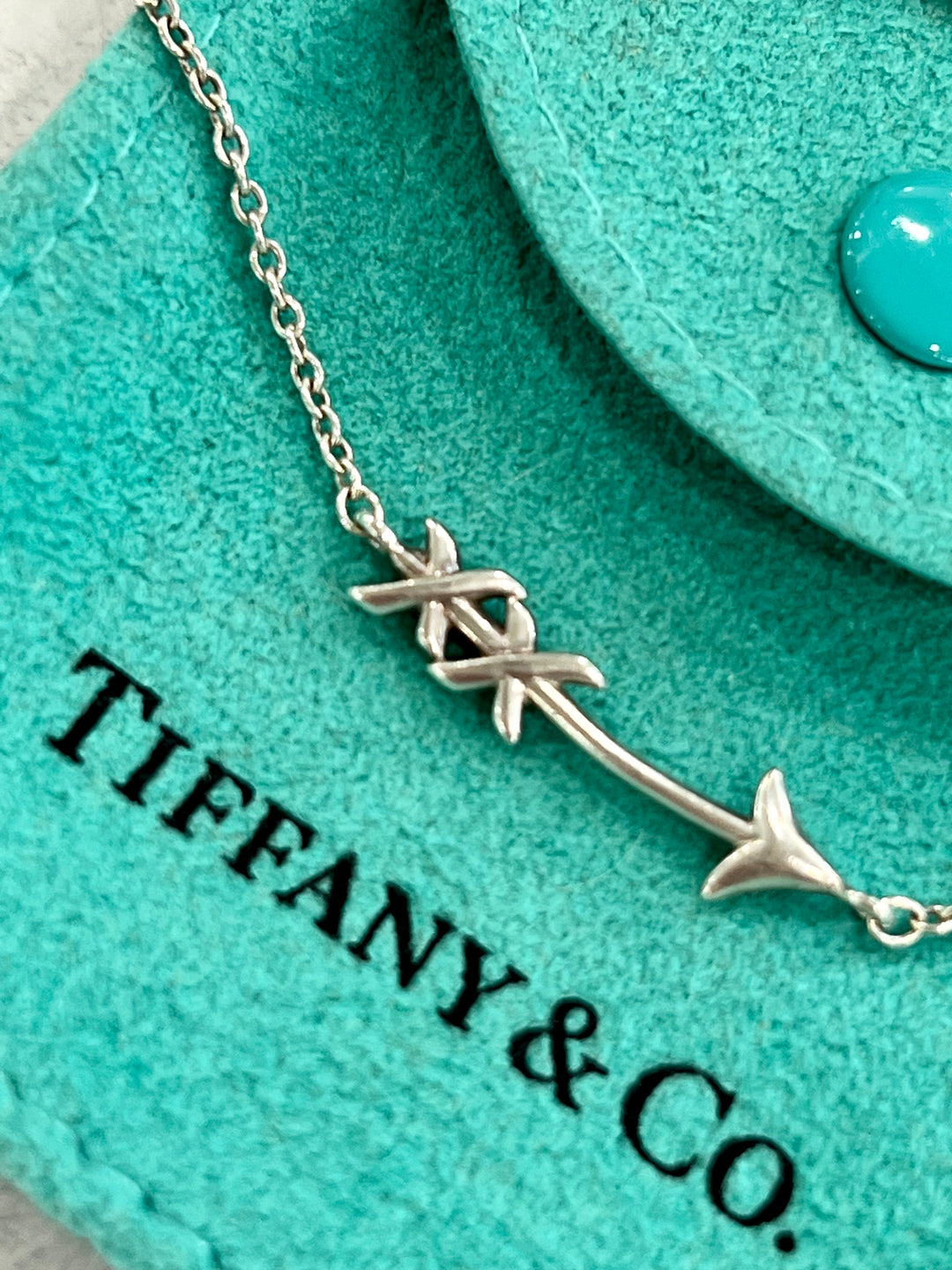 TIFFANY &amp; CO. GRAFFITI ARROW STATION SILVER BRACELET