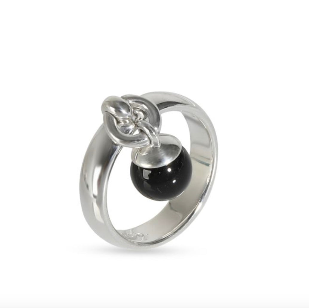 TIFFANY & CO. VINTAGE STERLING SILVER ONYX CHARM RING – Caroline