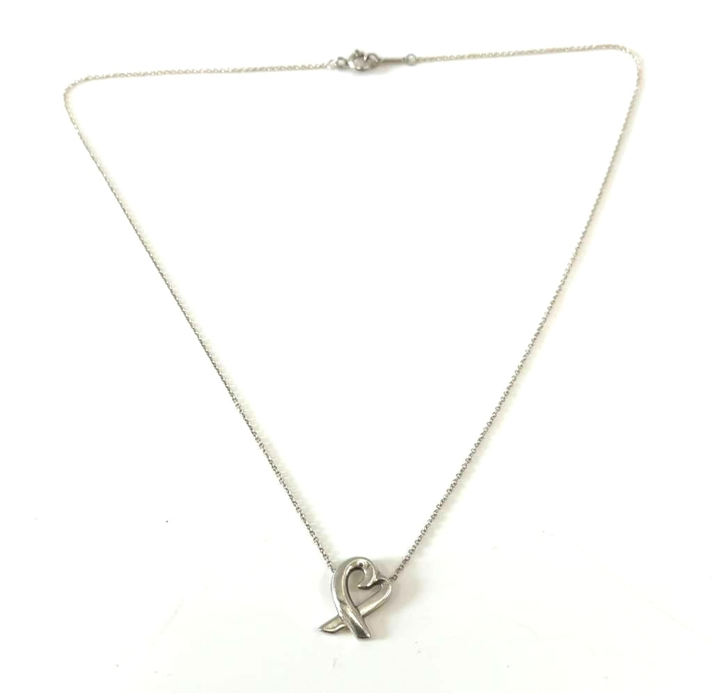 TIFFANY &amp; CO. PALOMA PICASSO® LOVING HEART PENDANT NECKLACE – STERLING SILVER