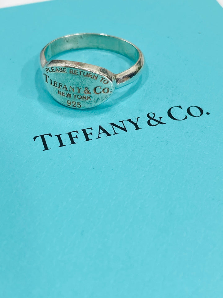 TIFFANY & CO. RETURN TO TIFFANY STERLING SILVER OVAL RING