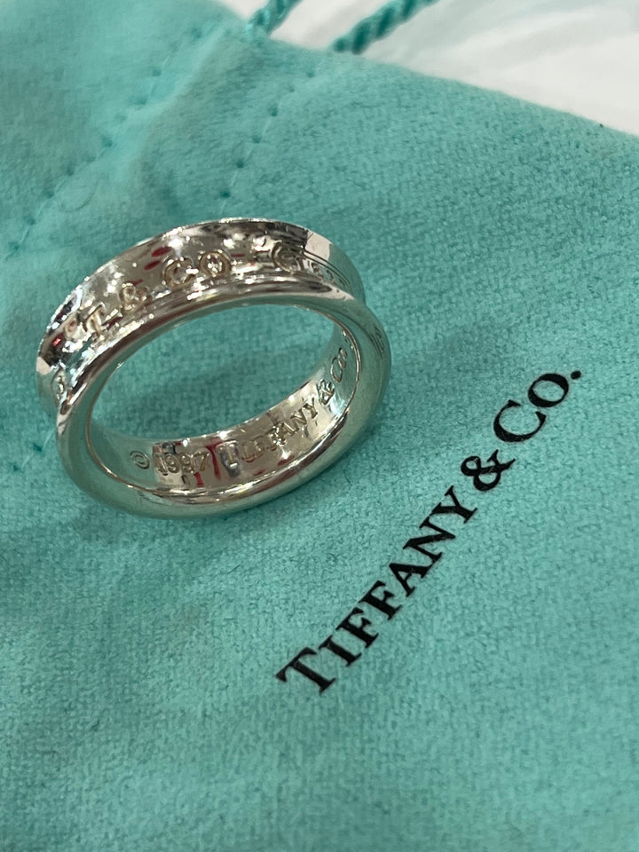 TIFFANY &amp; CO. STERLING SILVER CONCAVE BAND 1837 RING