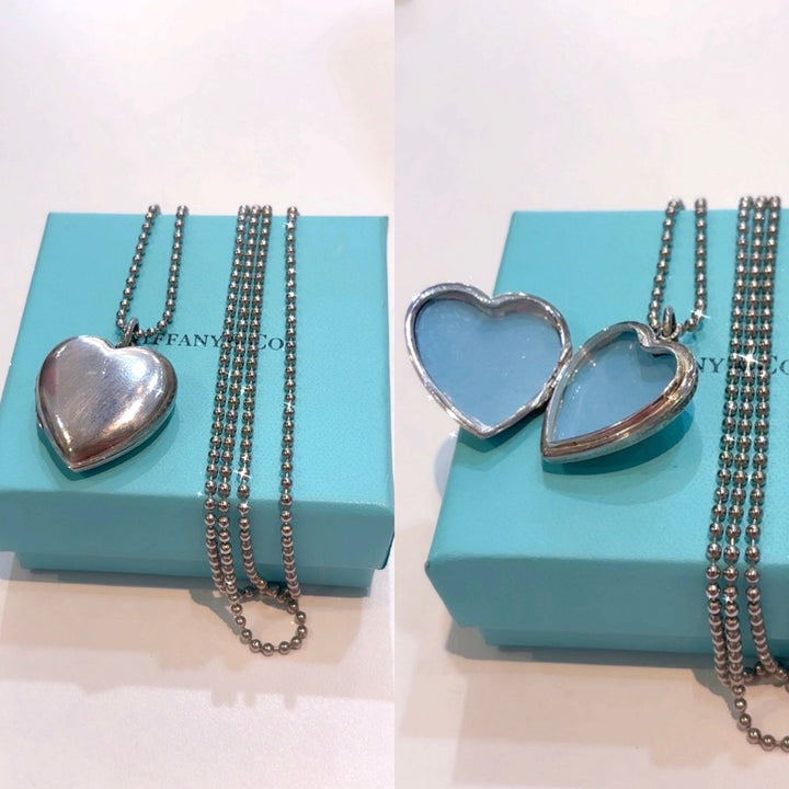 TIFFANY &amp; CO. 925 STERLING SILVER LARGE HEART LOCKET NECKLACE