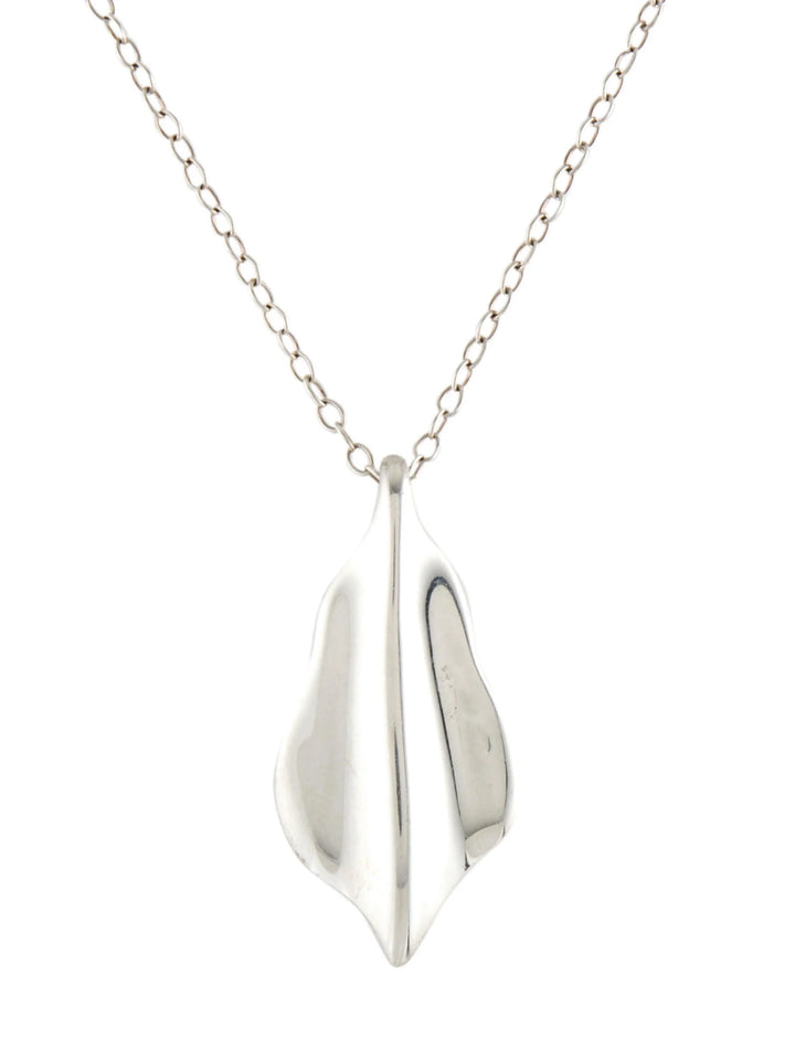 TIFFANY &amp; CO. 925 STERLING SILVER LEAF PENDANT NECKLACE