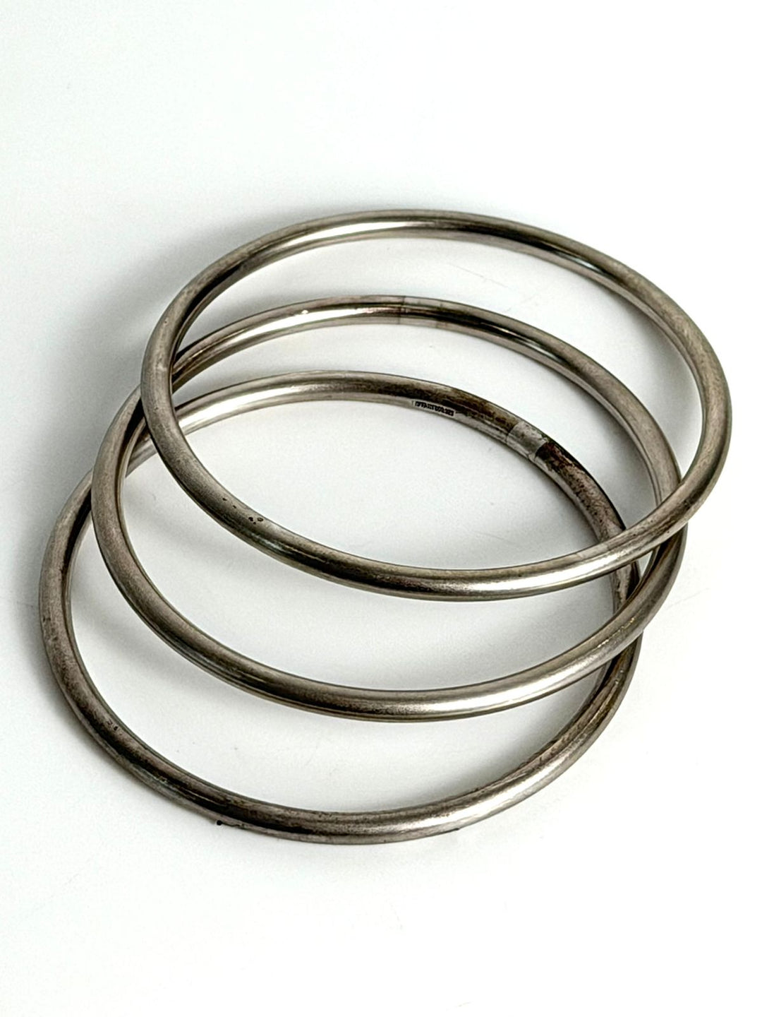 TIFFANY &amp; CO. STERLING SILVER 925 BANGLE BRACELET