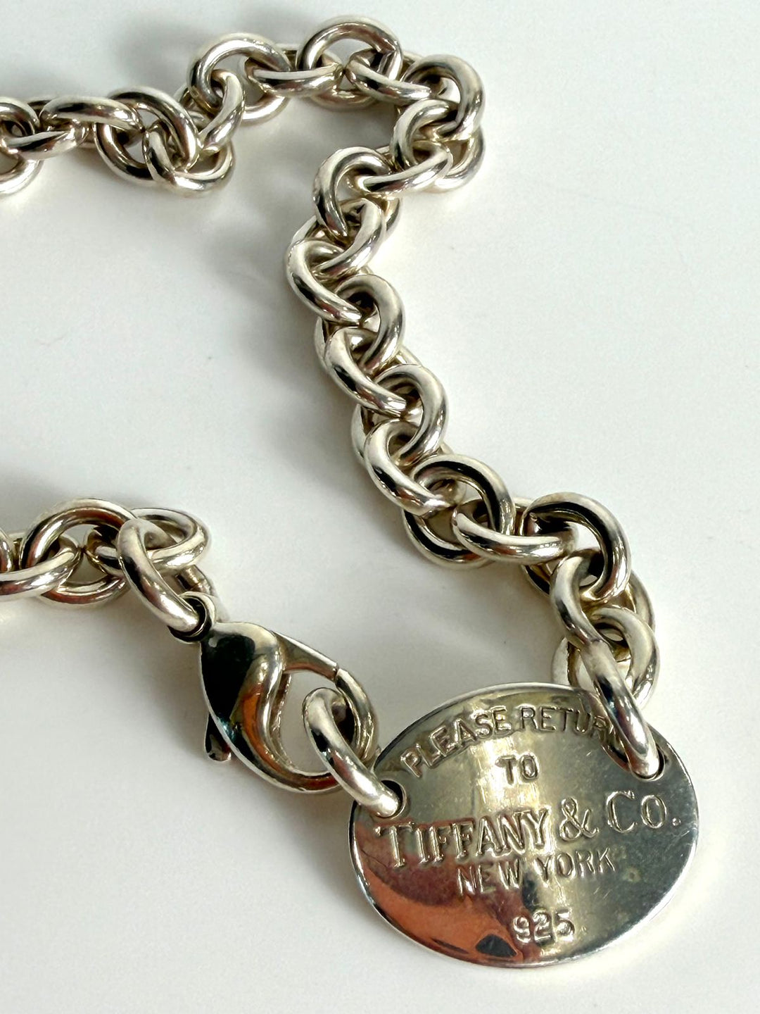 TIFFANY &amp; CO. STERLING SILVER OVAL TAG NECKLACE