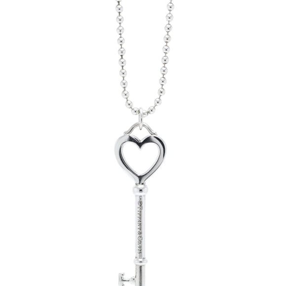 TIFFANY &amp; CO. STERLING SILVER LARGE HEART KEY PENDANT NECKLACE