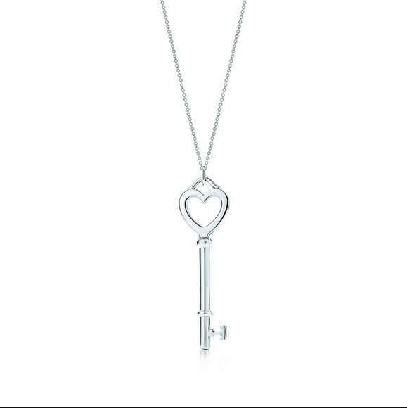 TIFFANY &amp; CO. STERLING SILVER LARGE HEART KEY PENDANT NECKLACE