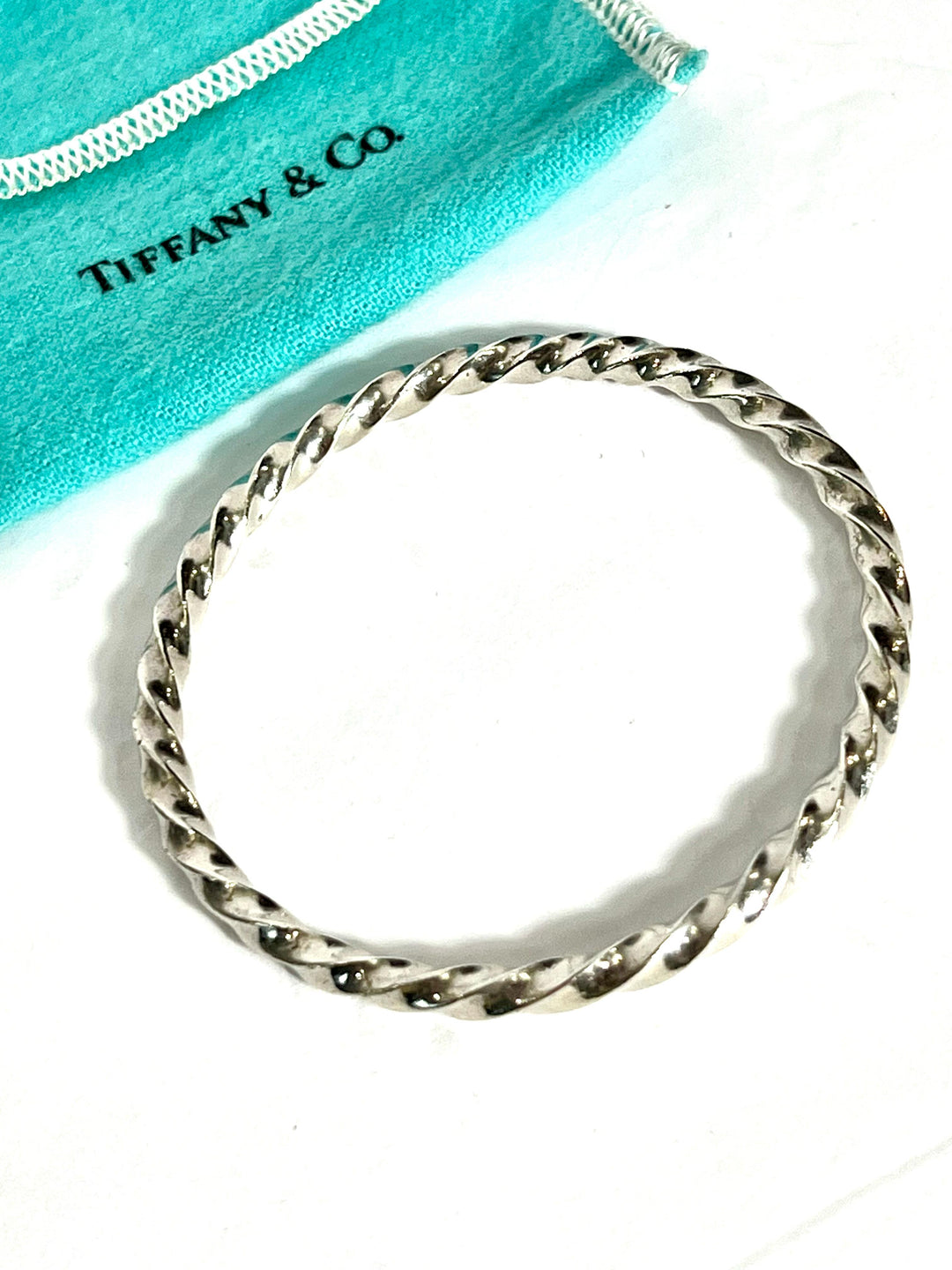 TIFFANY &amp; CO. TWIST BANGLE BRACELET