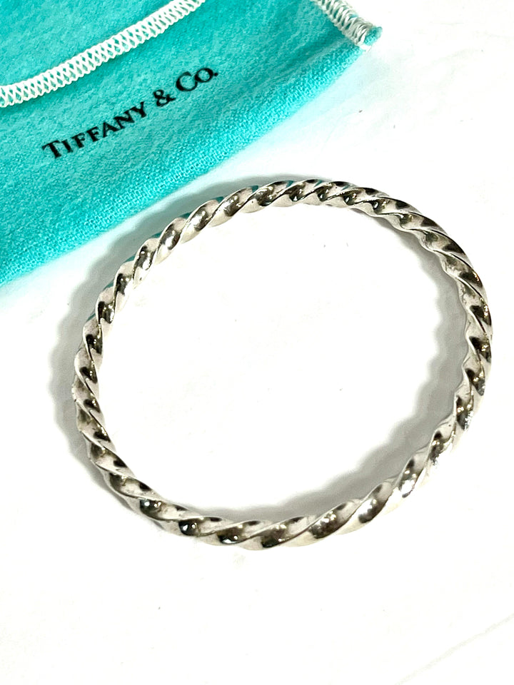 TIFFANY &amp; CO. TWIST BANGLE BRACELET