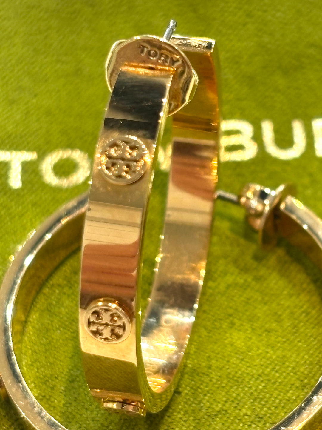 TORY BURCH MILLER 18K GOLD PLATED HOOP EARRINGS