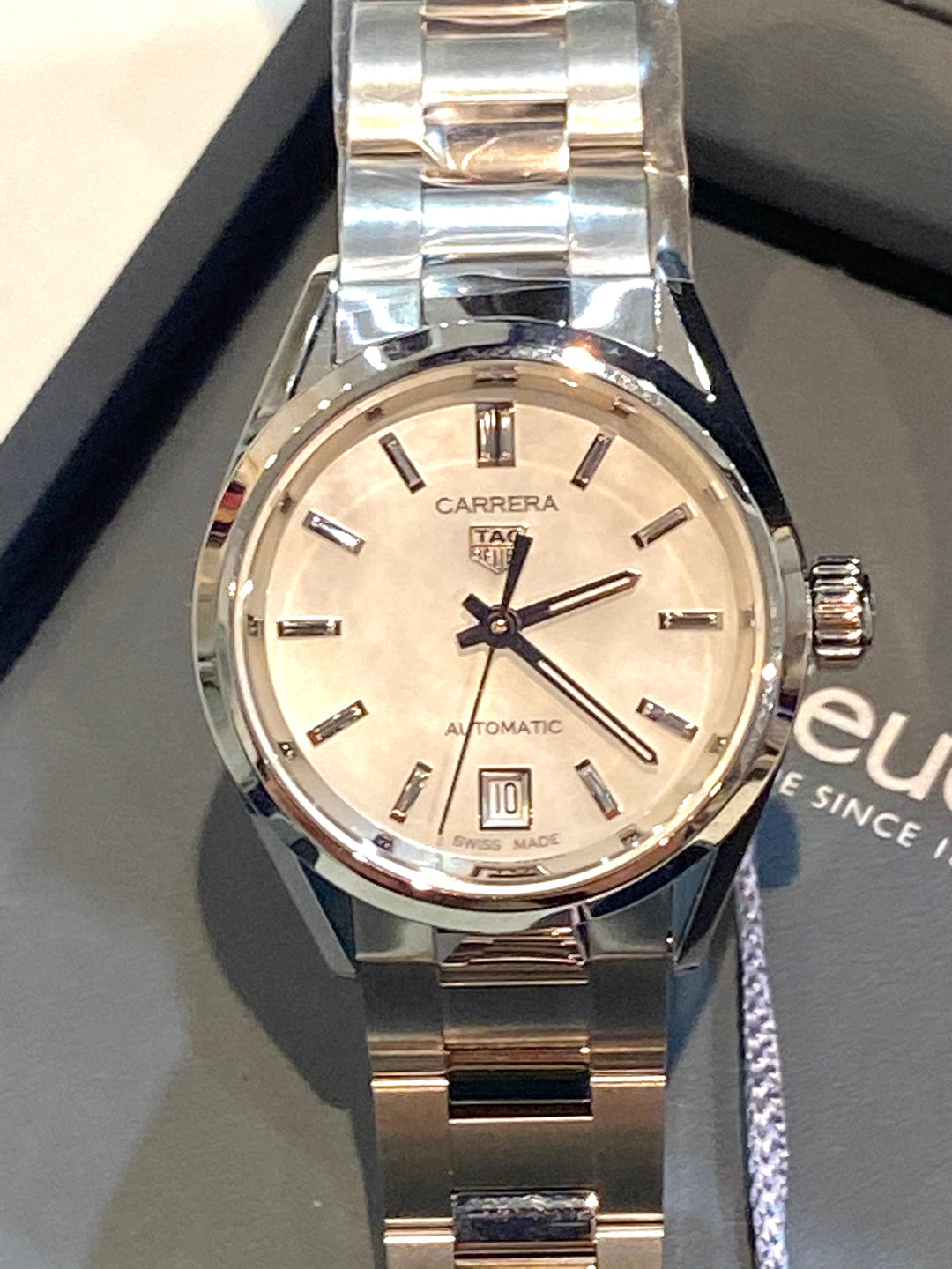 TAG HEUER CARRERA MOTHER OF PEARL 29MM LADIES WATCH