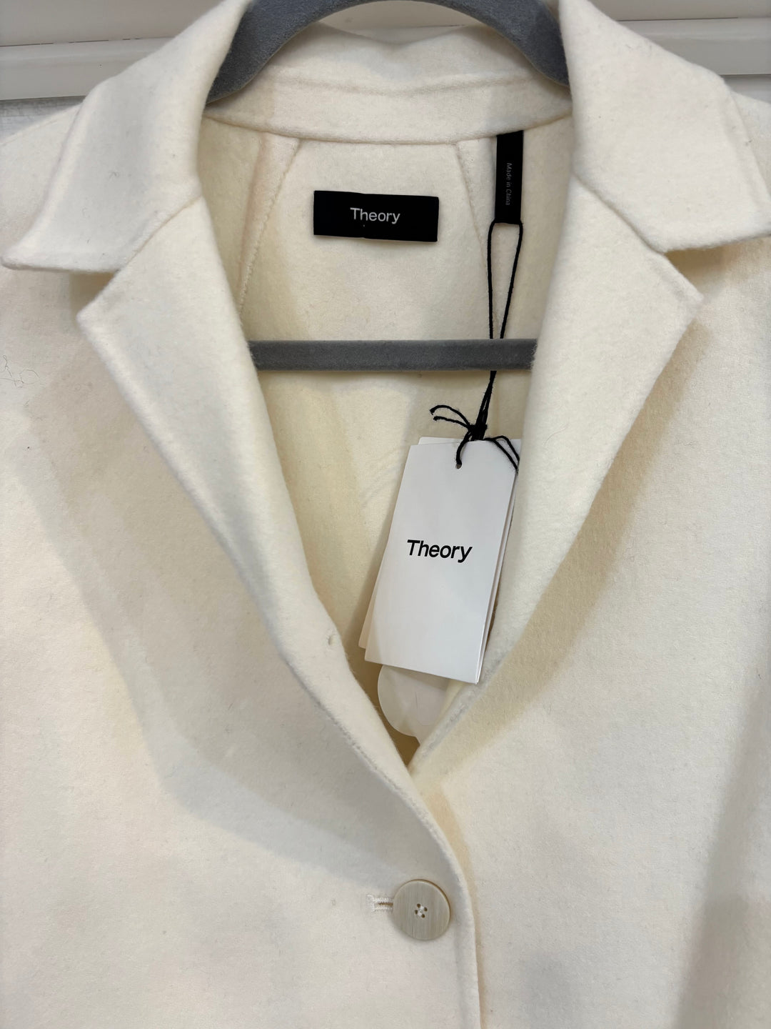 THEORY WOOL-CASHMERE BLEND CROPPED BLAZER