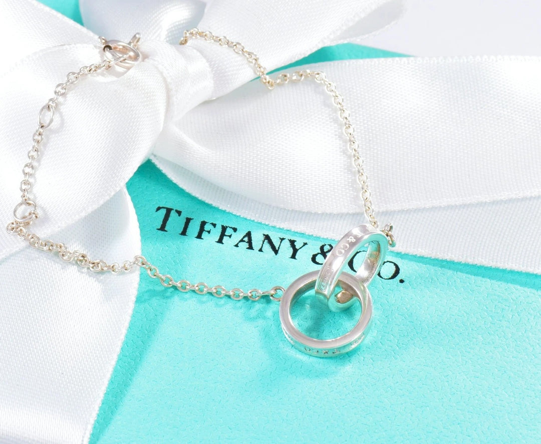 TIFFANY &amp; CO. 1837® INTERLOCKING CIRCLES STERLING SILVER CHAIN BRACELET