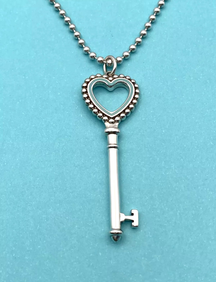TIFFANY &amp; CO. BLUE ENAMEL BEAD HEART KEY STERLING SILVER NECKLACE