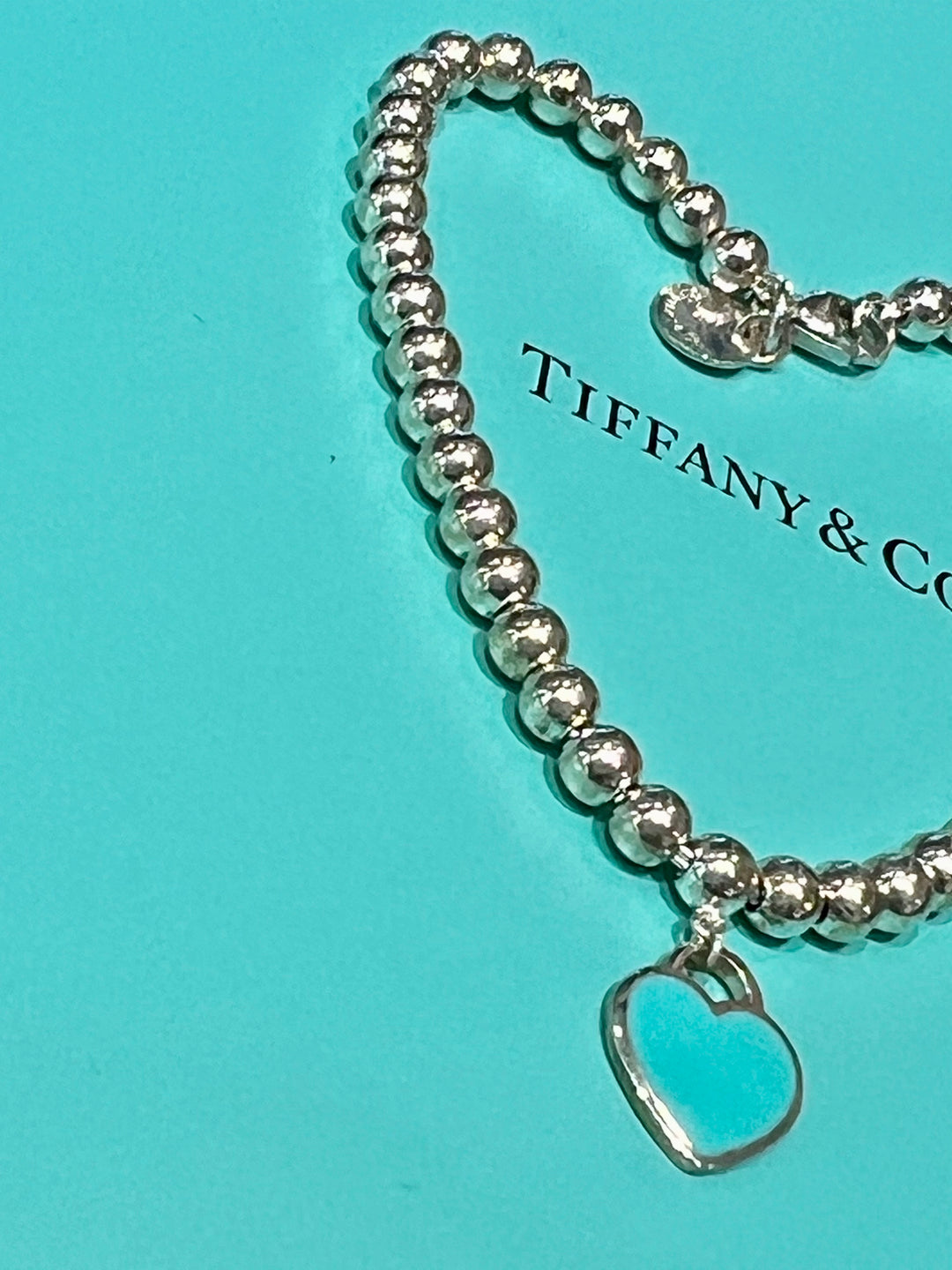 TIFFANY &amp; CO. RTT BLUE HEART STERLING SILVER BEADED BRACELET