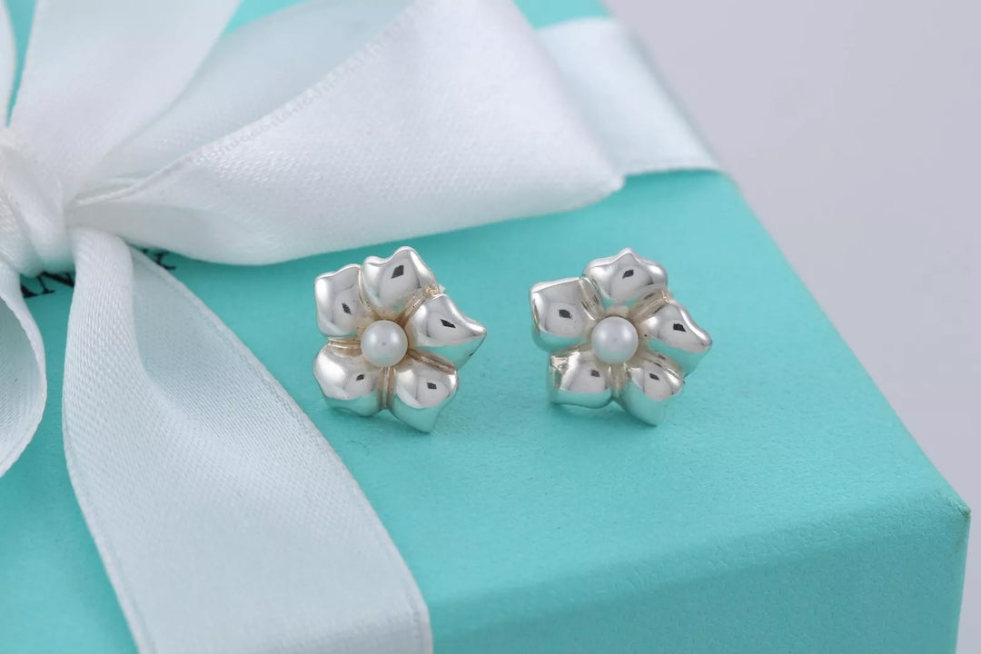 TIFFANY &amp; CO. PEARL FLOWER STERLING SILVER STUD EARRINGS