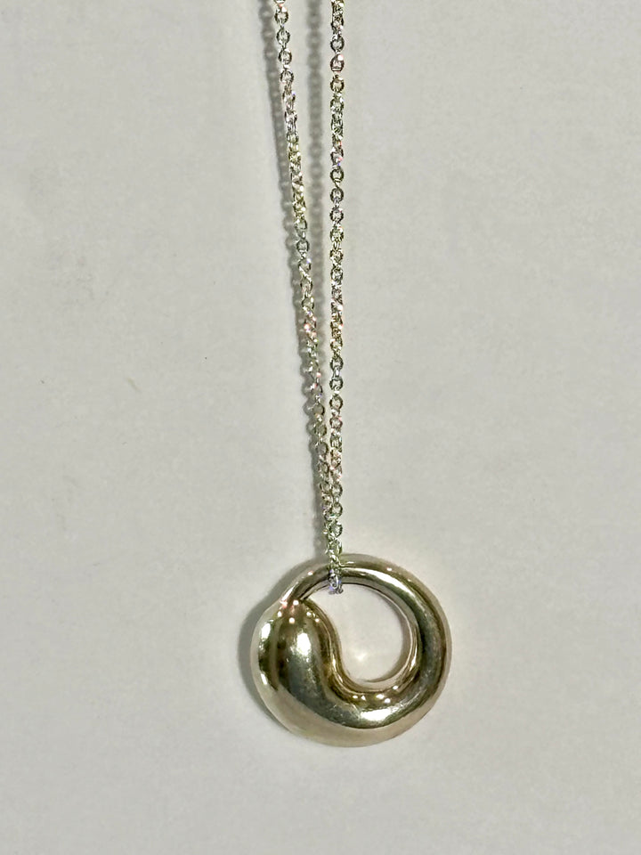 TIFFANY &amp; CO ETERNAL CIRCLE ELSA PERETTI STERLING SILVER NECKLACE