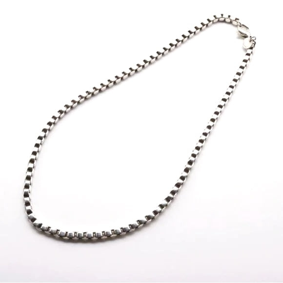 TIFFANY &amp; CO. STERLING SILVER VENETIAN LINK NECKLACE