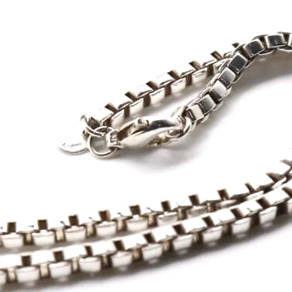 TIFFANY &amp; CO. STERLING SILVER VENETIAN LINK NECKLACE