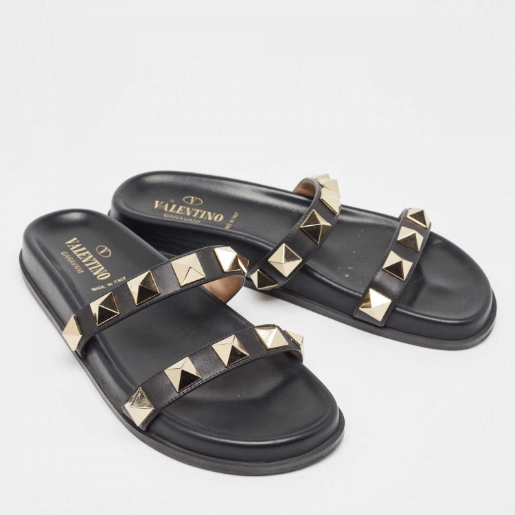 VALENTINO CALFSKIN LEATHER MACRO ROCKSTUD SLIDES