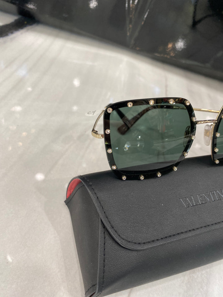 VALENTINO SUNGLASSES VA2052