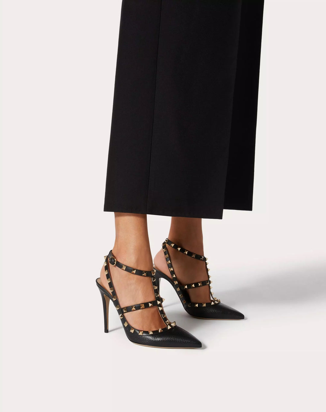 VALENTINO GARAVANI ROCKSTUD GRAINY LEATHER ANKLE STRAP 100 MM PUMP