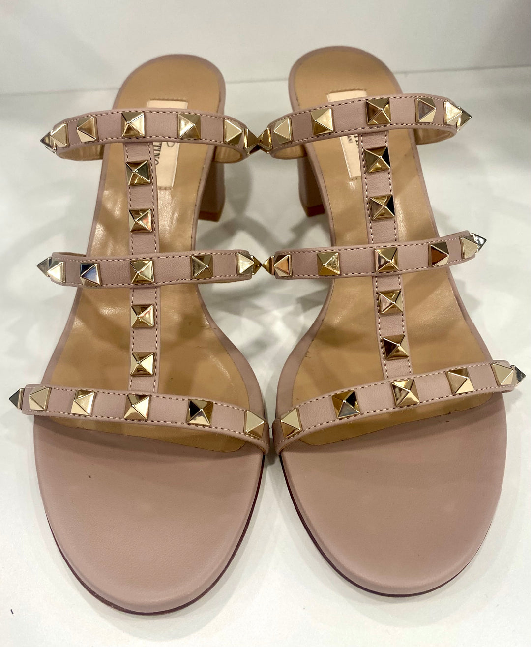 VALENTINO GARAVANI ROCKSTUD ACCENTS LEATHER MULES