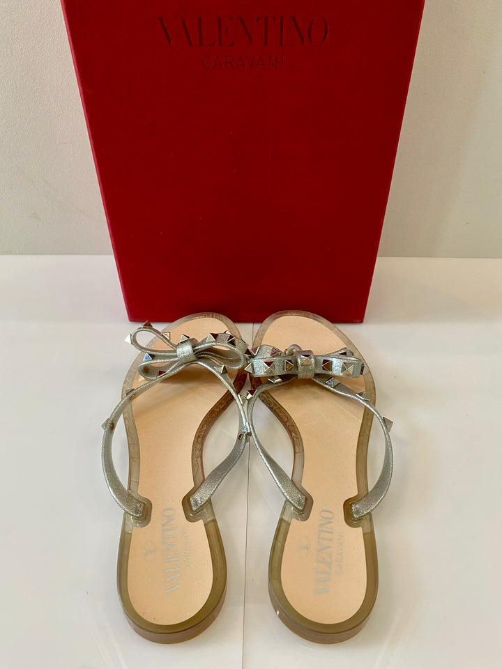 VALENTINO GARAVANI ROCKSTUD JELLY BOW SLIDE SANDALS