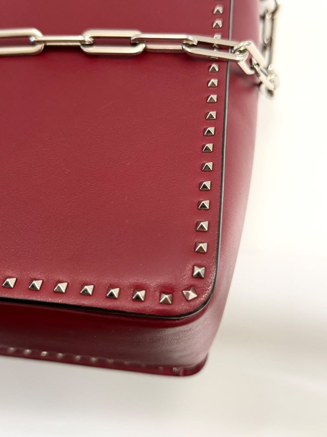 VALENTINO STUDDED MICRO ROCKSTUD CALFSKIN LEATHER TOP HANDLE BAG