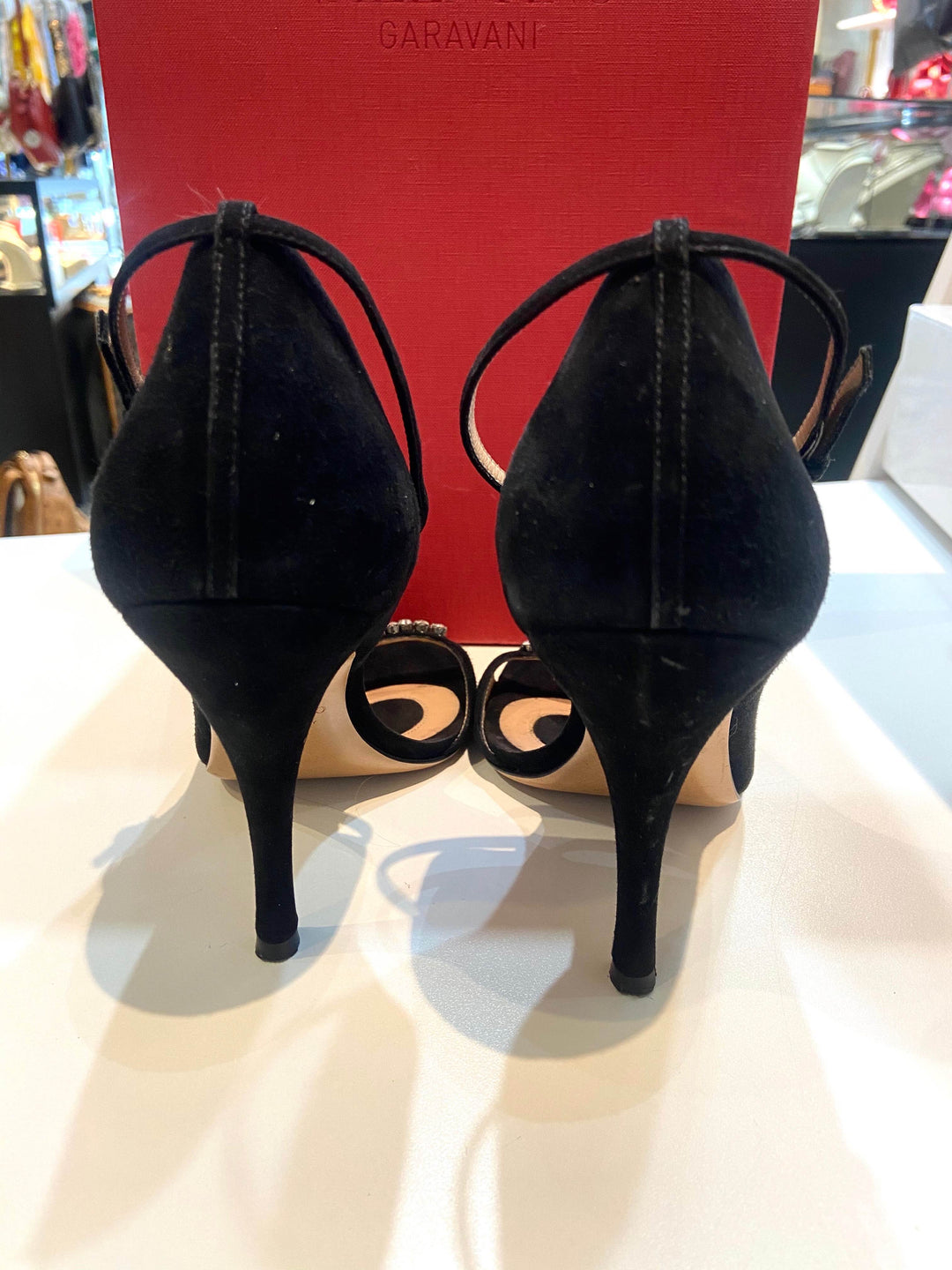 VALENTINO GARAVANI CRYSTAL SUEDE RINGTOES PUMPS