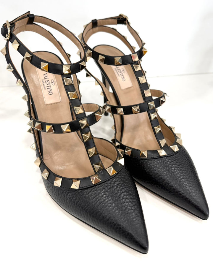 VALENTINO GARAVANI ROCKSTUD GRAINY CALFSKIN 100 ANKLE STRAP PUMPS