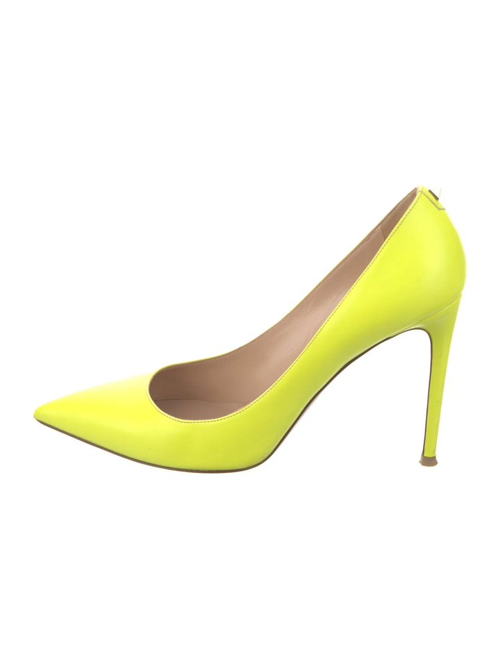 VALENTINO GARAVANI ROCKSTUD ACCENT NEON LEATHER PUMPS